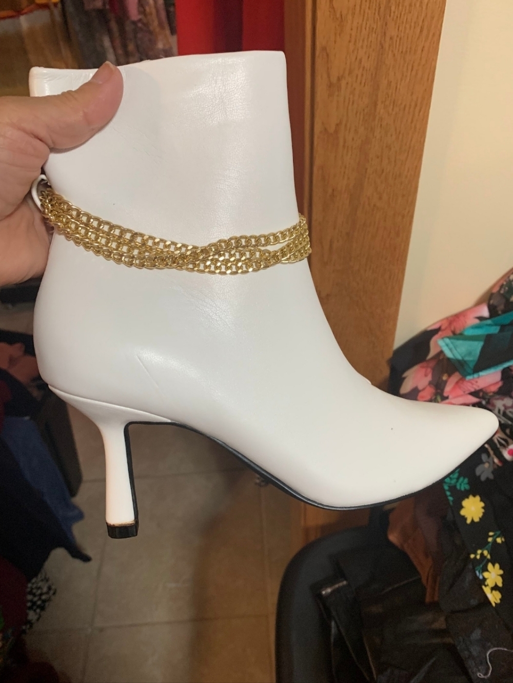 Shoe Dazzle White Pointed Ankle Boots with Gold Chain